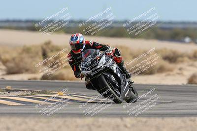 media/Nov-16-2025-Race Pace (Sun) [[8c5fa54630]]/Verified Riders/9-Turn 16 (150pm)/